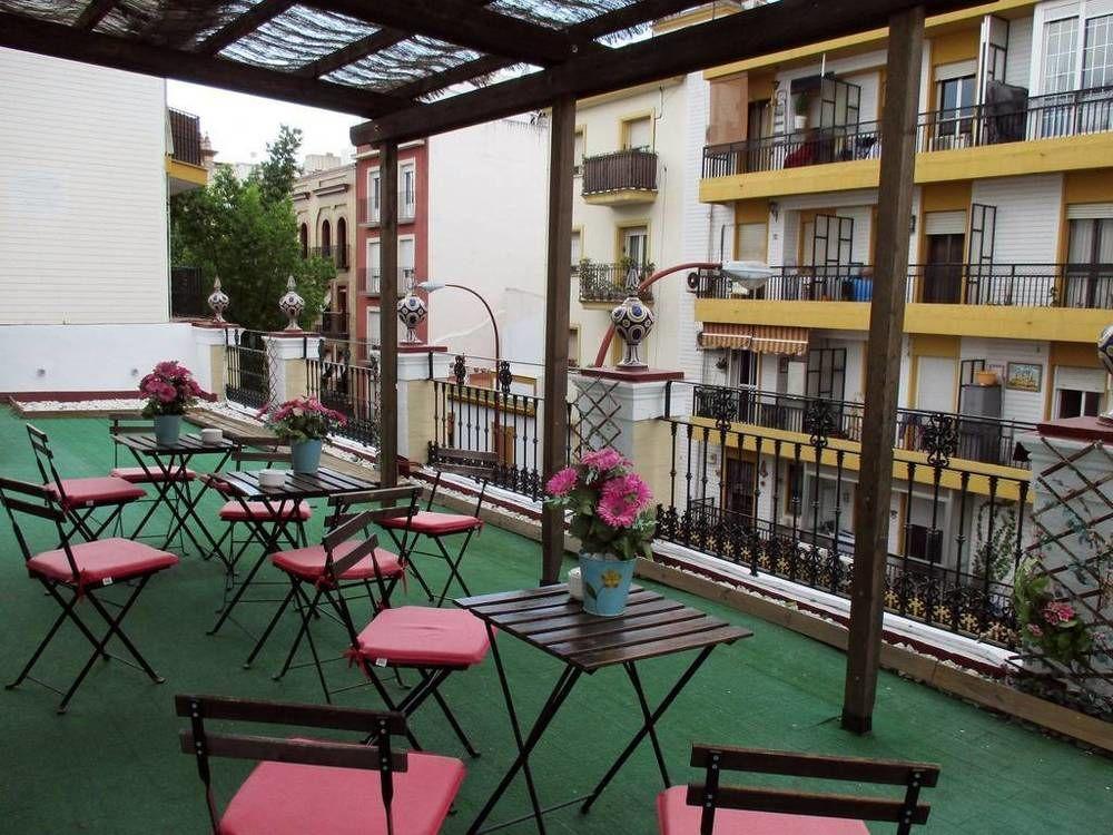 Gasthof Noches De Triana